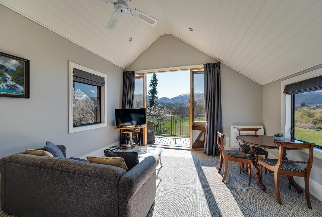 Manata Homestead & Lodge Queenstown Buitenkant foto