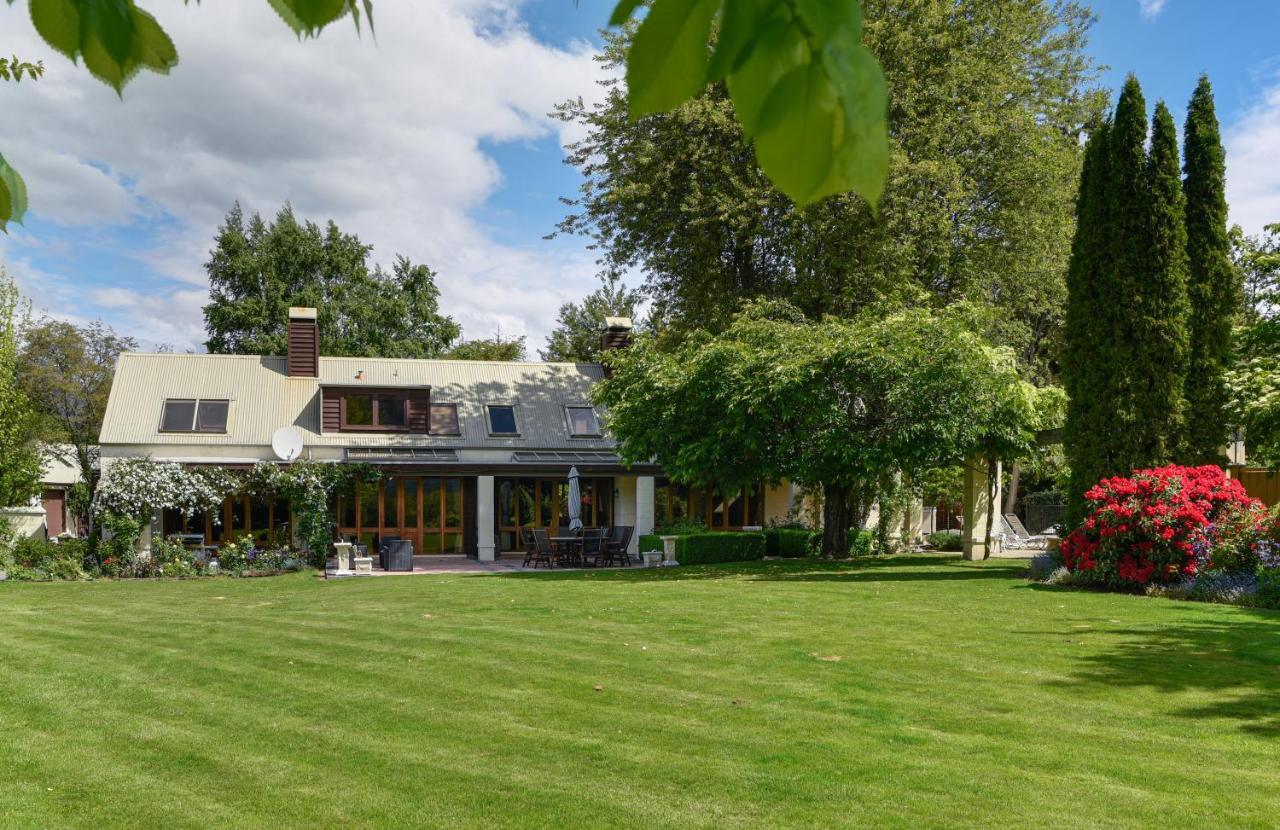 Manata Homestead & Lodge Queenstown Buitenkant foto